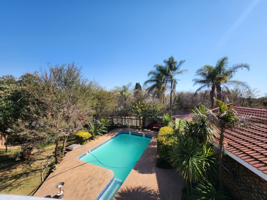 4 Bedroom Property for Sale in Wilkoppies North West